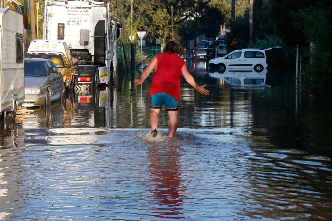 A Biot, in Costa Azzurra, Francia. La regione è stata colpita da un’alluvione in cui hanno perso la vita almeno 17 persone. (Eric Gaillard, Reuters/Contrasto)